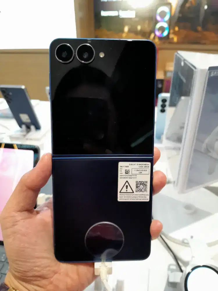 Galaxy Z Flip Ram 12 Rom 256 Gb