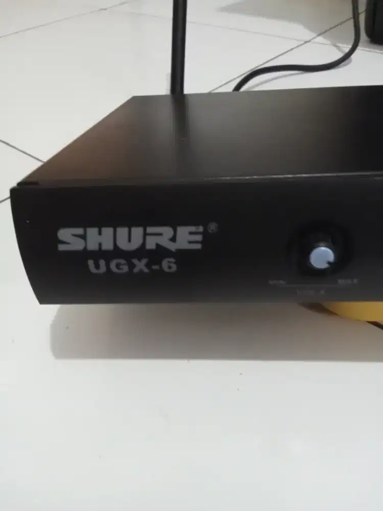 Shure UGX-6 Receiver transmiter weirless