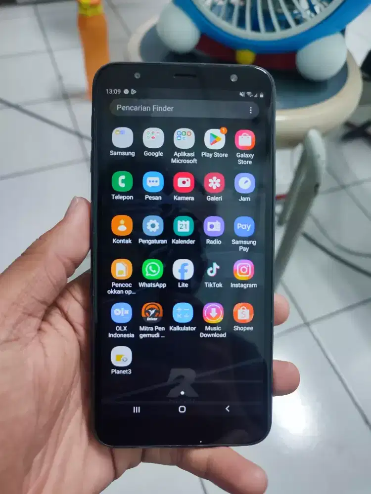 Jual Samsung J4+