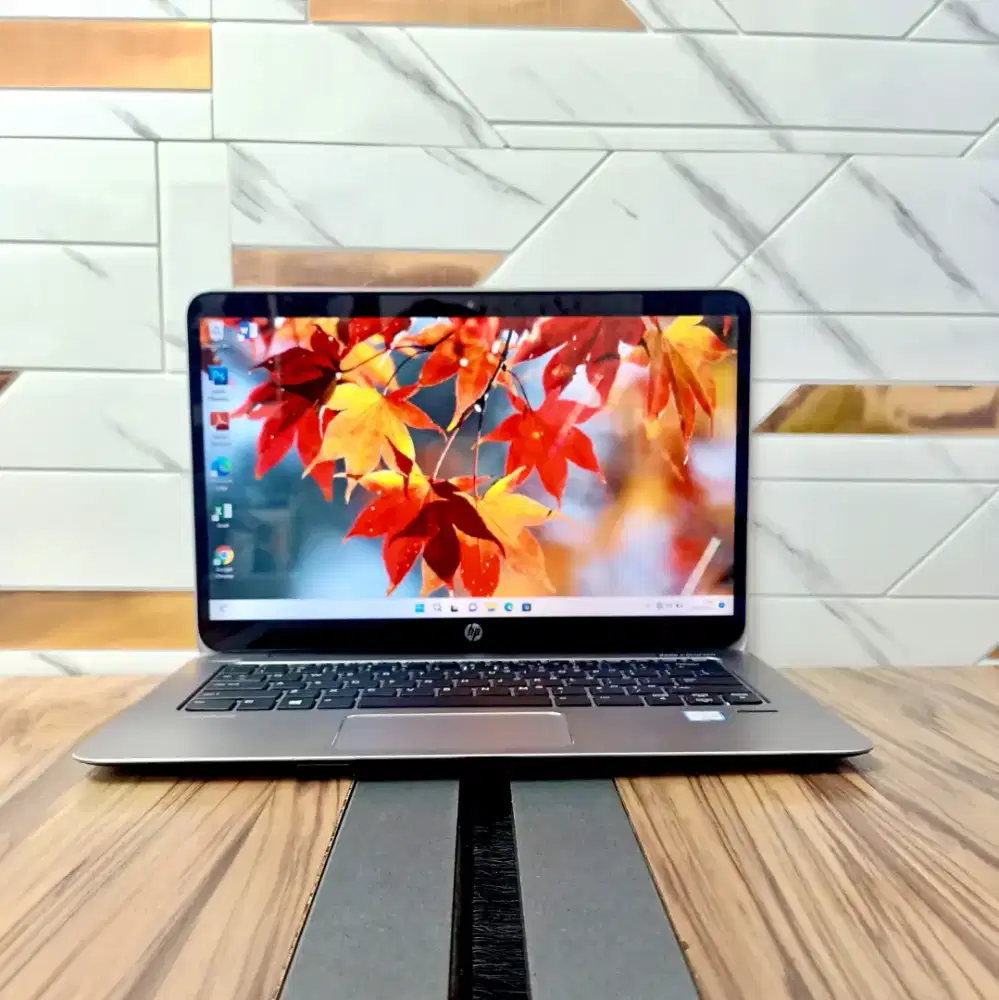 HP ELITEBOOK 1030 G1 INTEL CORE I5 M5-6Y57 16GB SSD 128GB 14.0INCH