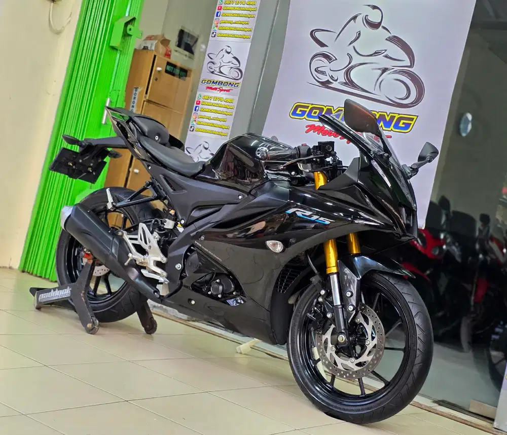 YAMAHA R15 V4 2024 . R15V4