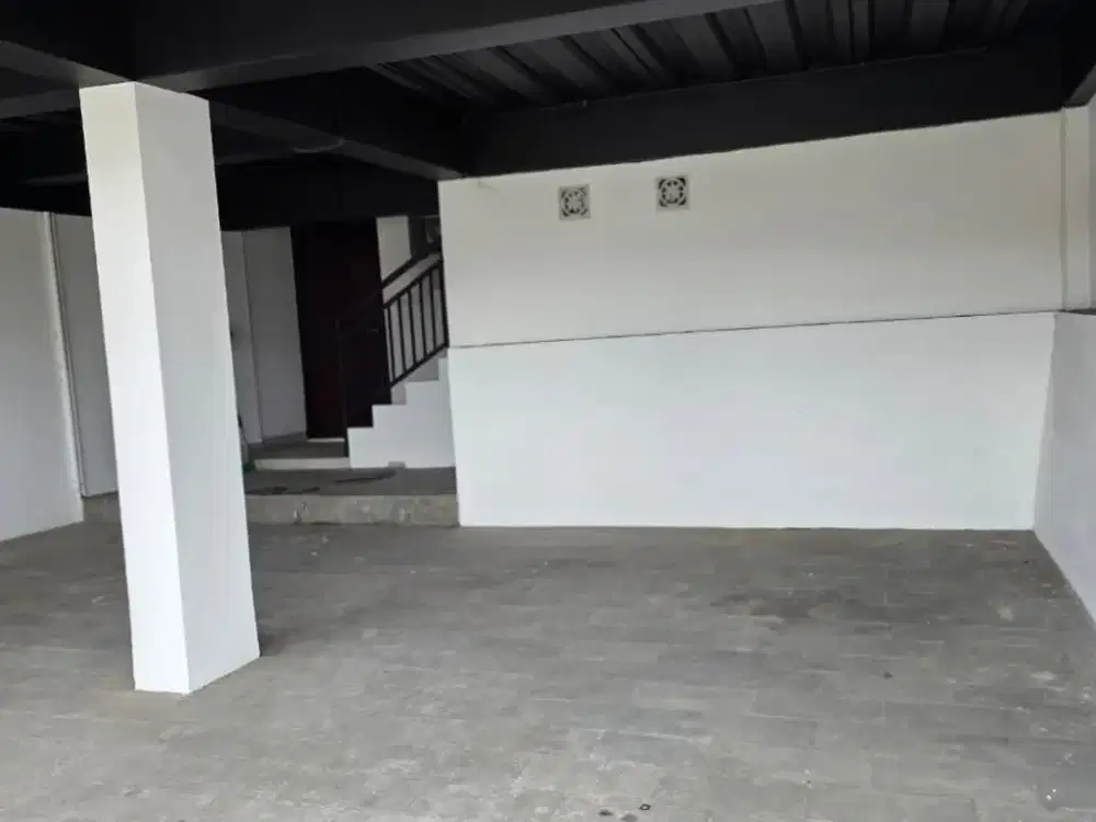 Ruko Strategis 3 Lantai di Pinggir Jalan Raya Utama – Jl. Gn. Tangkuban Perahu, Padang Sambian