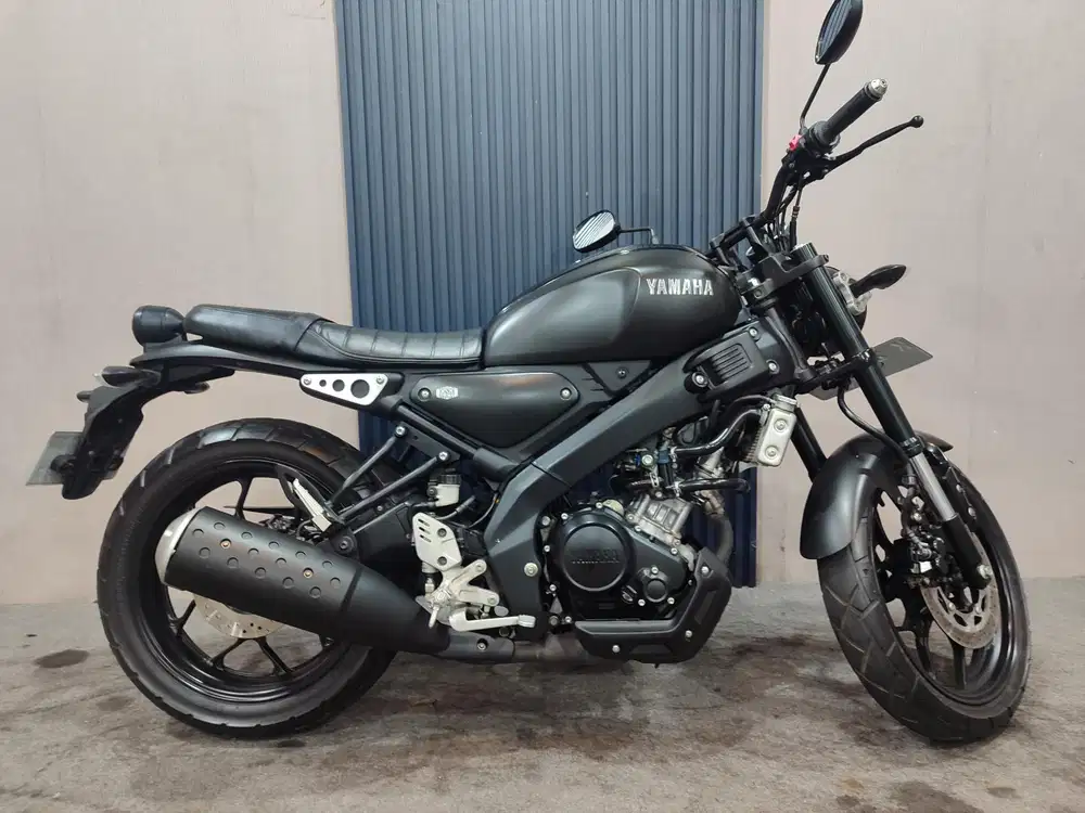 YAMAHA XSR 155 hitam 2020 istimewa mulus terawat siap pakai...