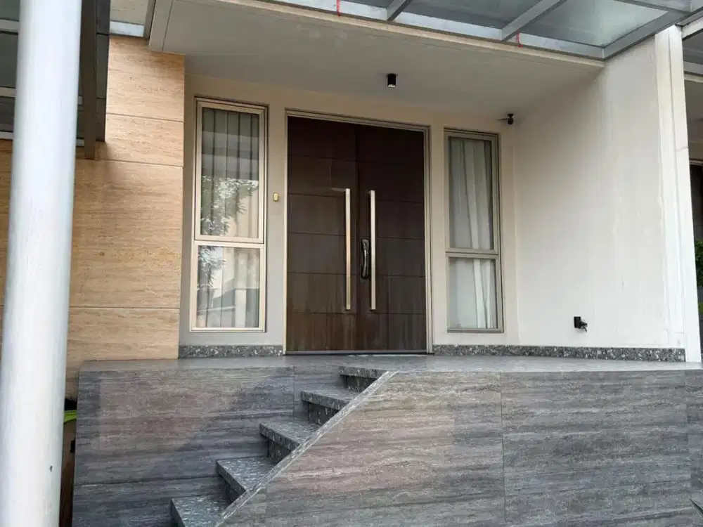 Dijual Rumah di Golf Island, Lt.250m2, Full Furnish & Interior Bagus, Hadap Utara, Harga : 13M Nepis