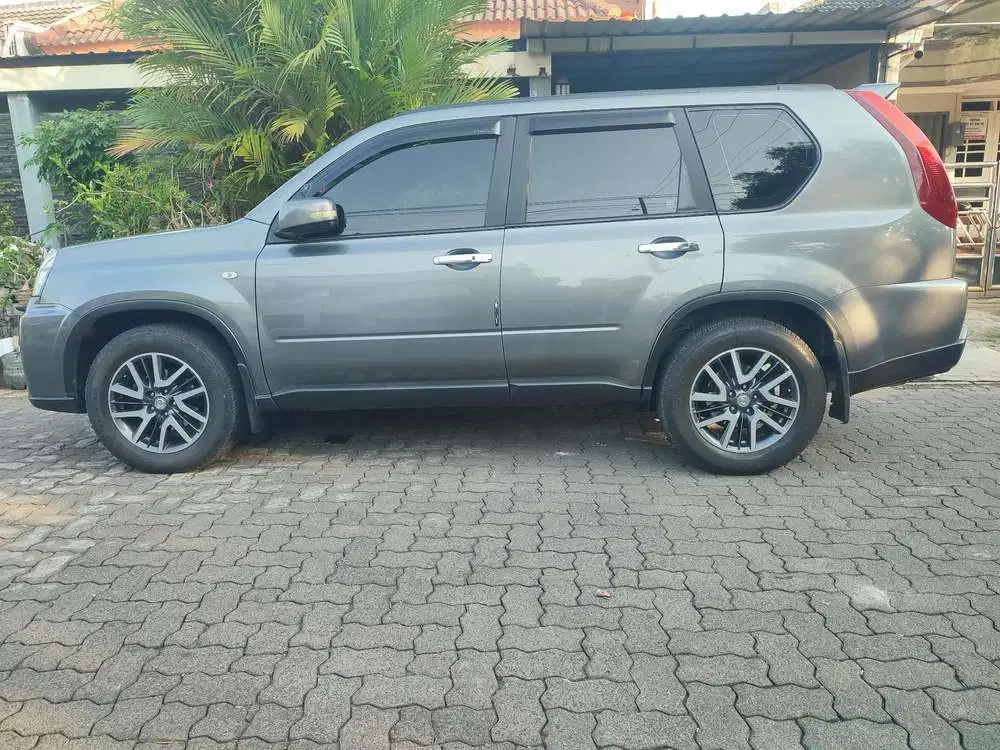 Nissan X-Trail 2013 Bensin