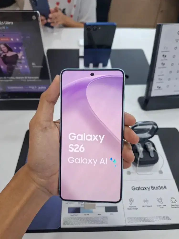 Galaxy S26 Base 12/256