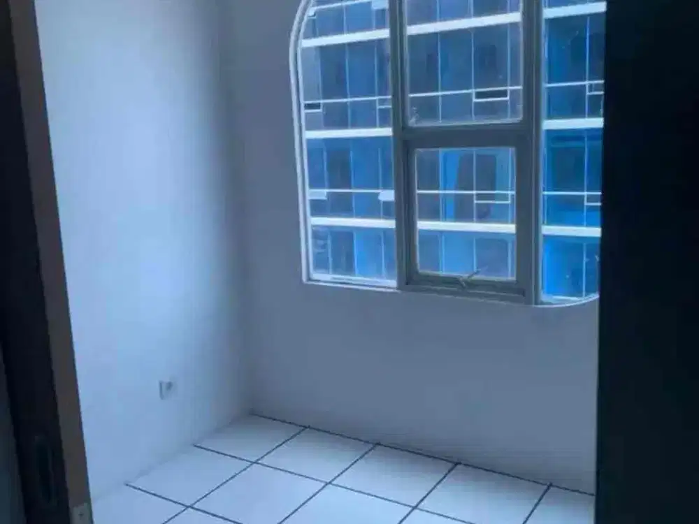 Disewakan Apartemen City Square 1 BR Tower B Lantai 20 Unfurnished,  sebelah Plaza Marina Margorejo Surabaya