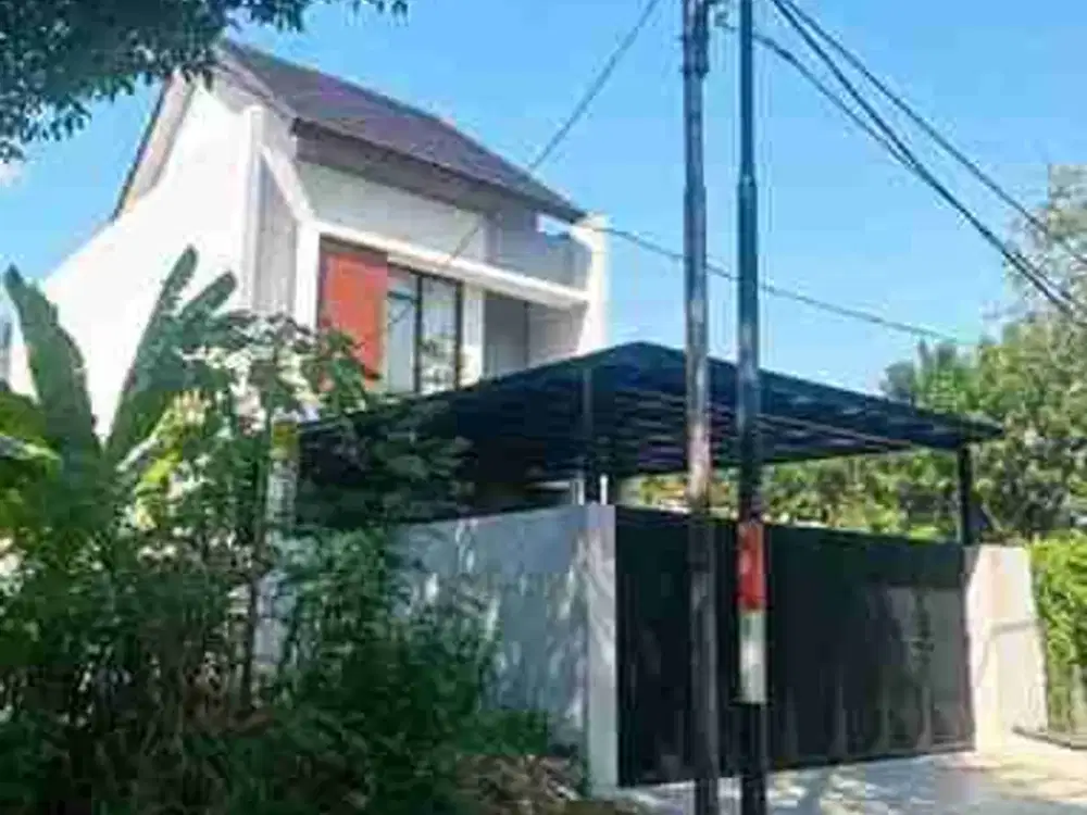 rumah baru siap huni jl 4.mobil
billymoon pondok kelapa