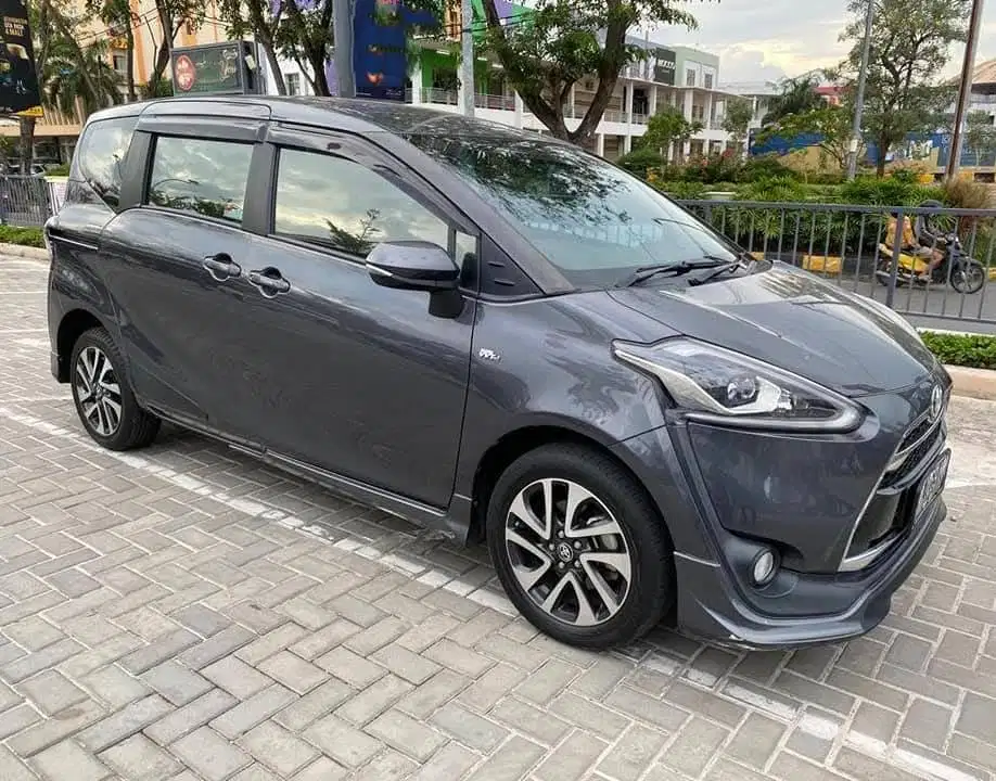 Toyota Sienta Q 2018 Automatic