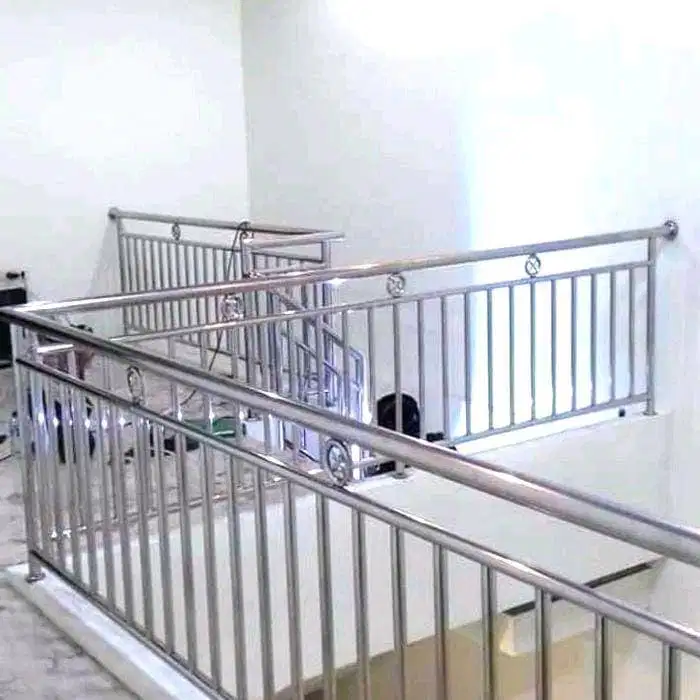 pagar balkon stainles