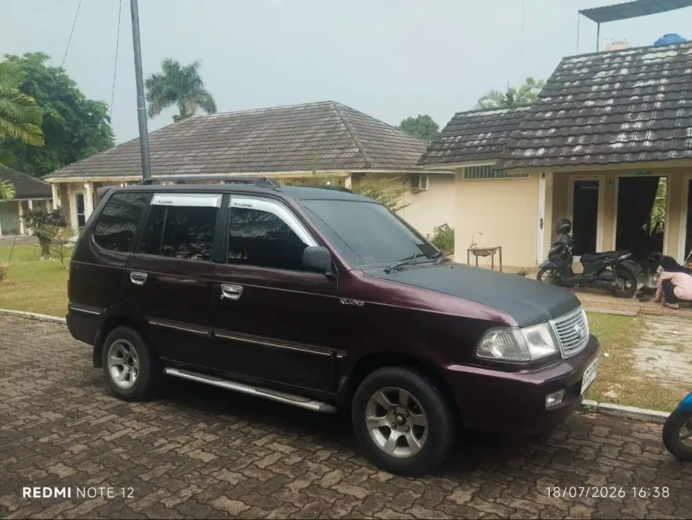 Dijual Mobil Kijang kapsul LSX 2001