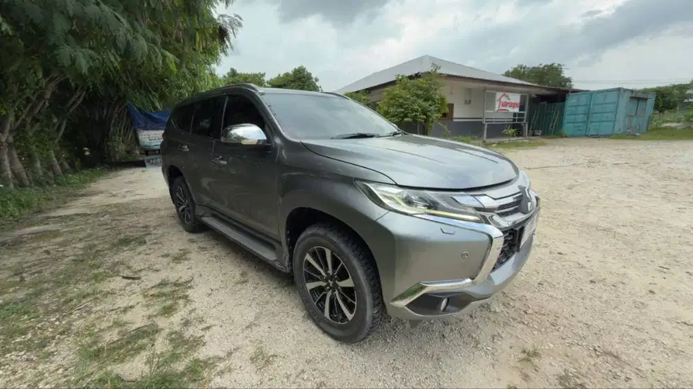DIJUAL PAJERO SPORT TERAWAT ISTIMEWA