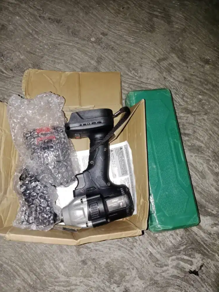Di jual impact masih segel, 2 baterai