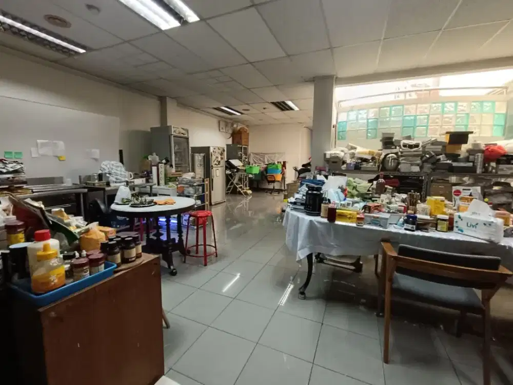 DiJUAL Gedung Kantor  di Tanah Abang , Jakarta Pusat