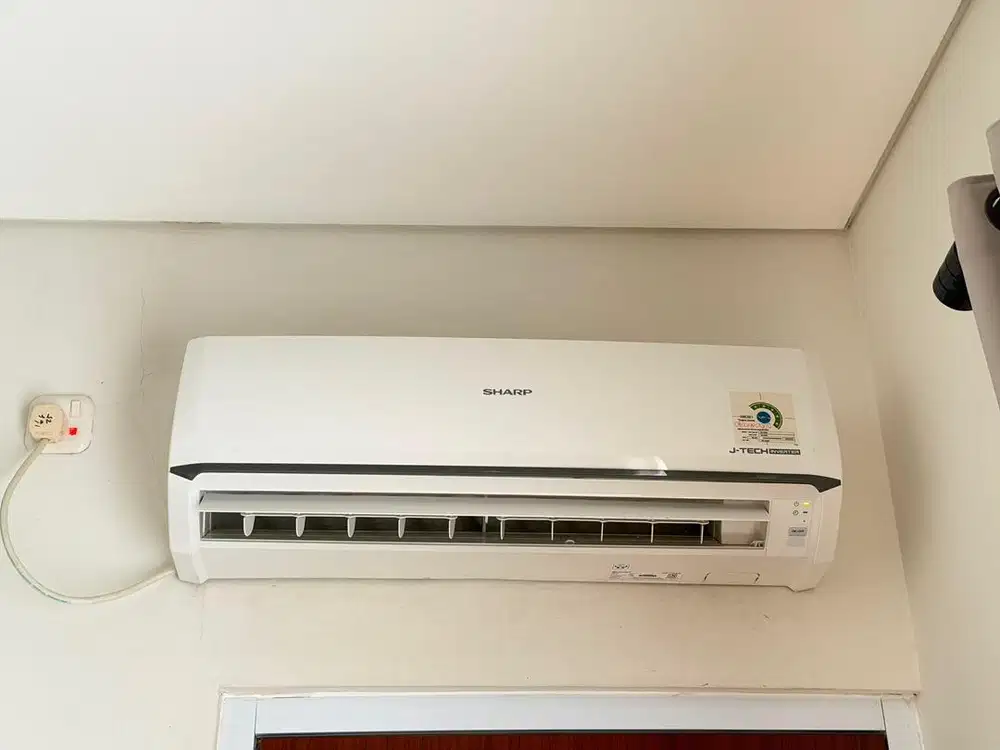 Dijual ac sharp 1PK inverter