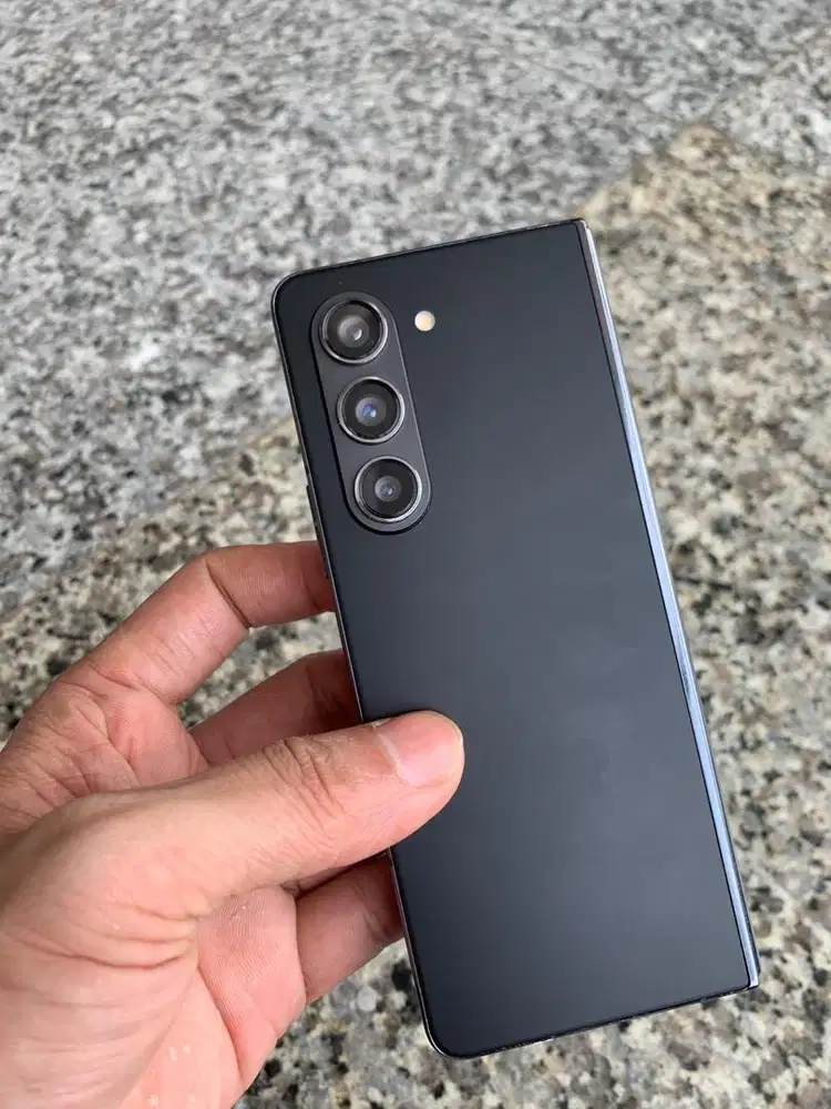 Samsung z fold 5 12/256
