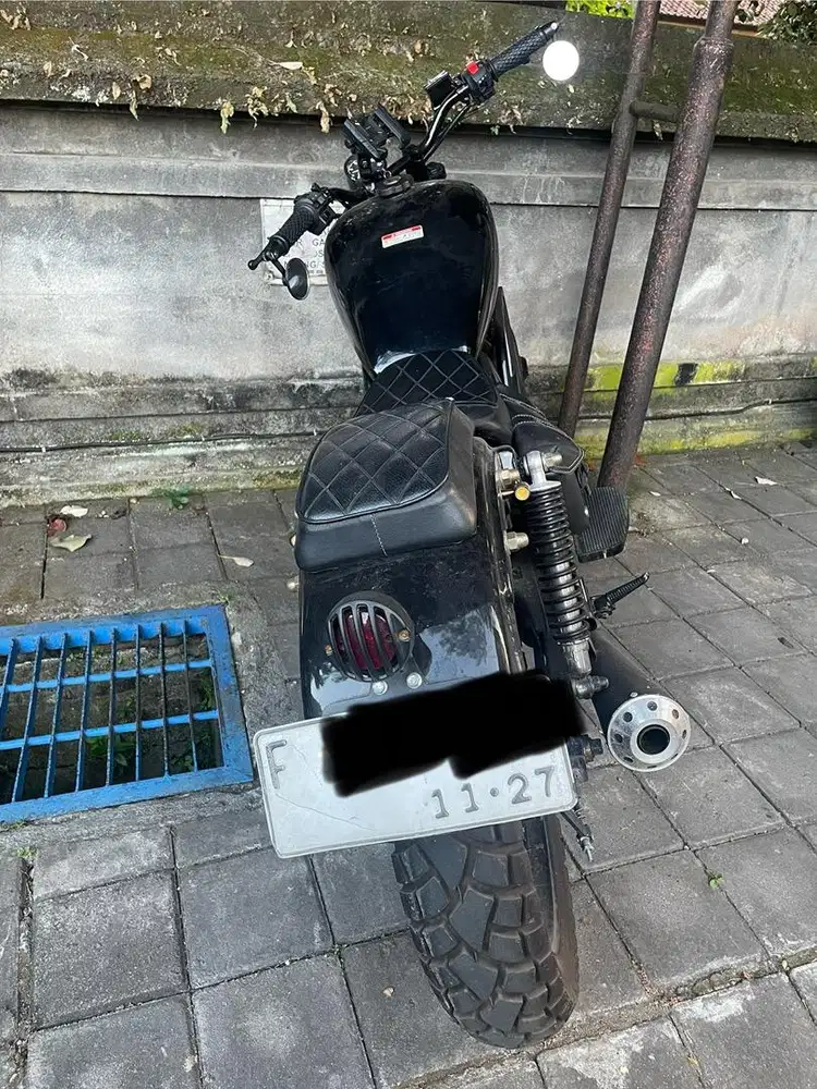 Bobber Benelli Yamaha Byson 150