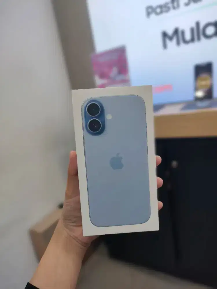 IPHONE 17 BASIC MIST BLUE