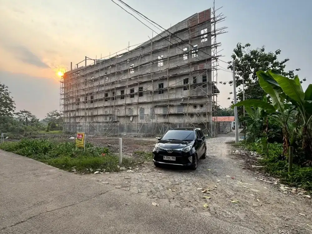 DI JUAL TANAH DI CISAUK  DESA DANDANG KAB . TANGERANG