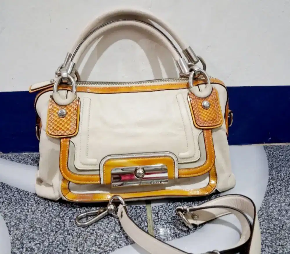 ORIGINAL COACH SLING BAG TEBAL KULIT MEWAH SIZE MEDIUM