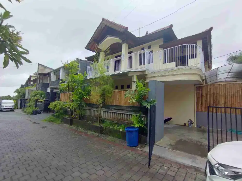 DIJUAL CEPAT RUMAH LOKASI SEMER KEROBOKAN / Kuta utara - Bali
