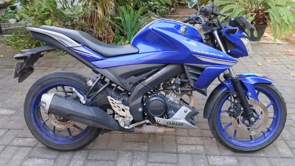 Yamaha Vixion R