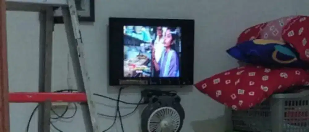 TV LED AOYAMA + STB MATRIX