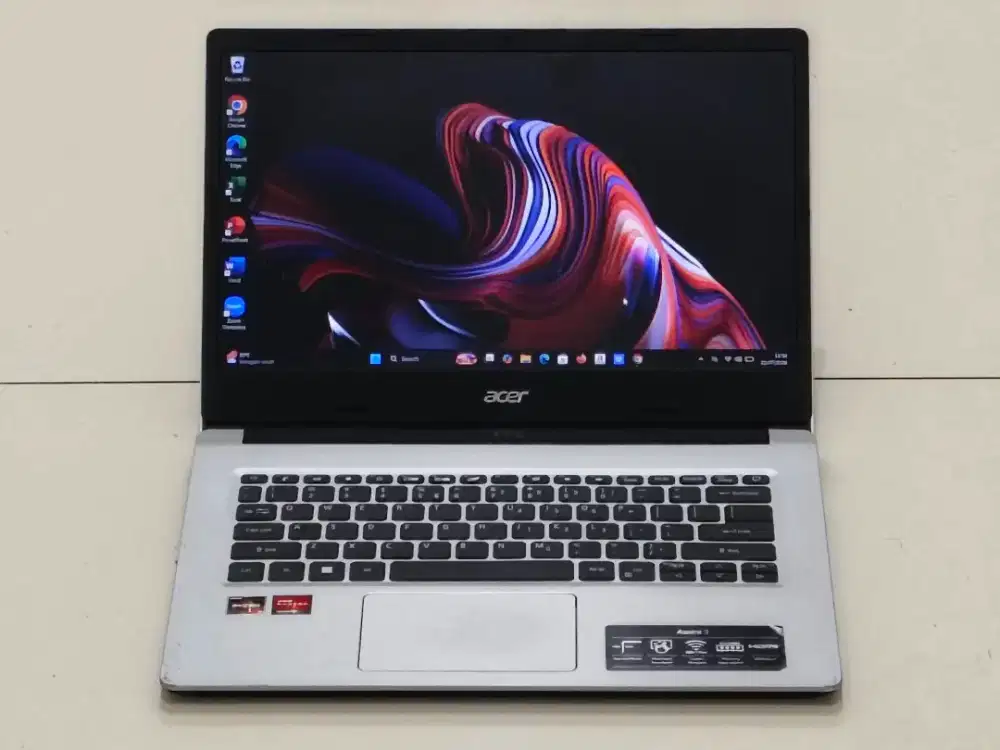 ACER ASPIRE A314-22 AMD Ryzen 3-3250U Ram 4GB SSD 256GB