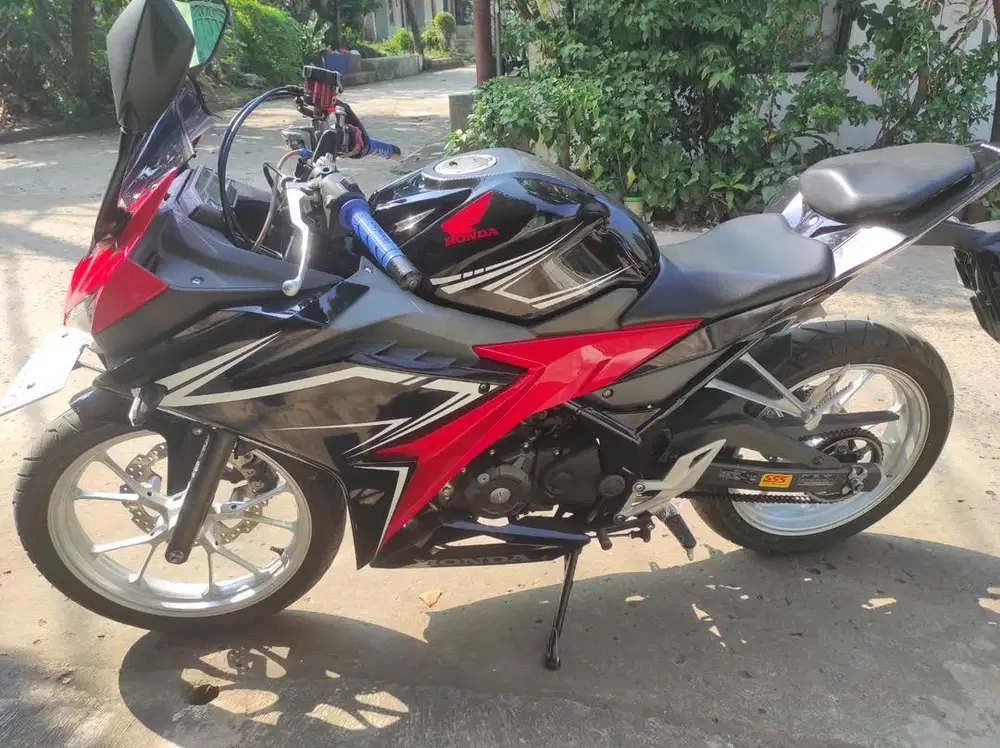 Dijual motor cbr150