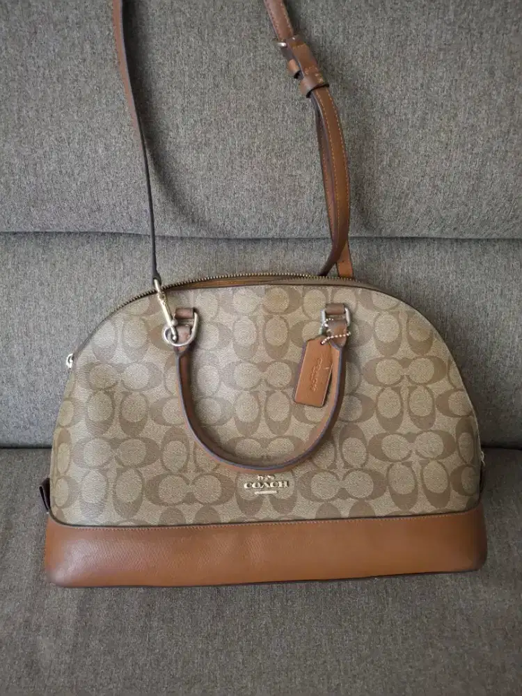 Coach sierra signature dome handbag