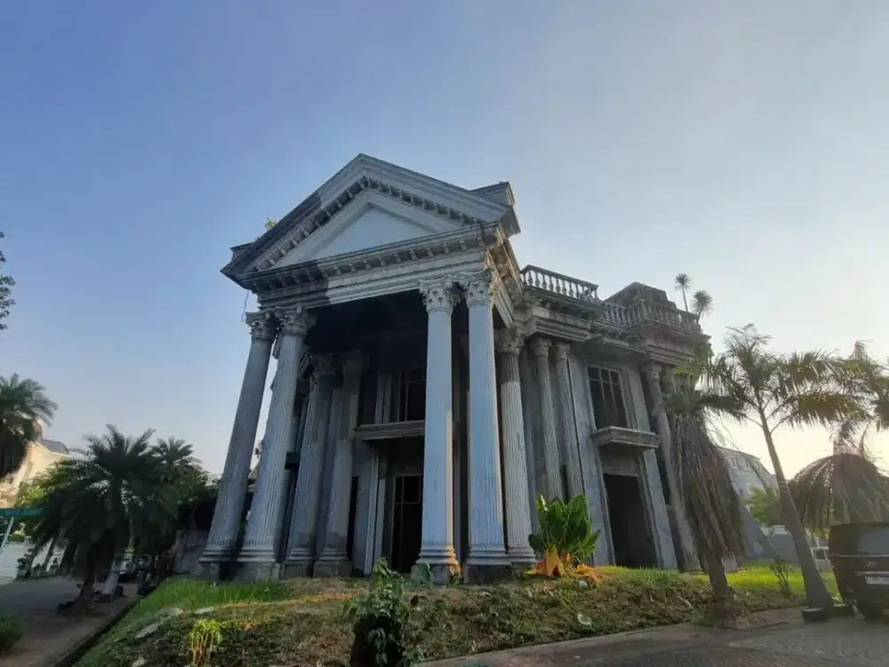 Kavling eksklusif di cluster kuta - Bukit Gading Villa