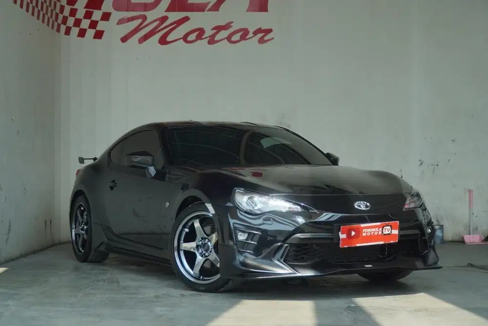 TOYOTA FT 86 TRD A/T 2018 HITAM