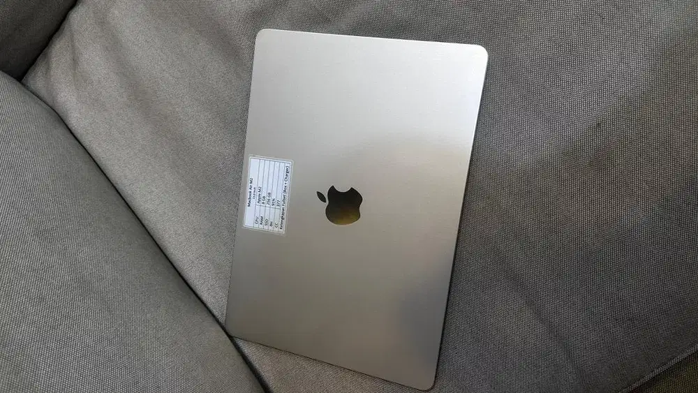 Macbook Air M2 8/256 GB
