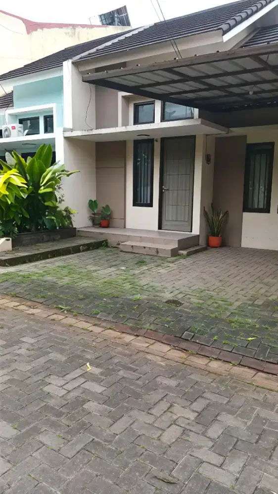Rumah  siap huni ring 1 dekat ITB UNPAD janati park jatinangor Shm