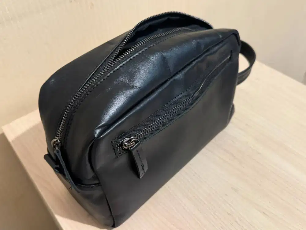 Tas/ Pouch Pria, Bahan Kulit, Like new
