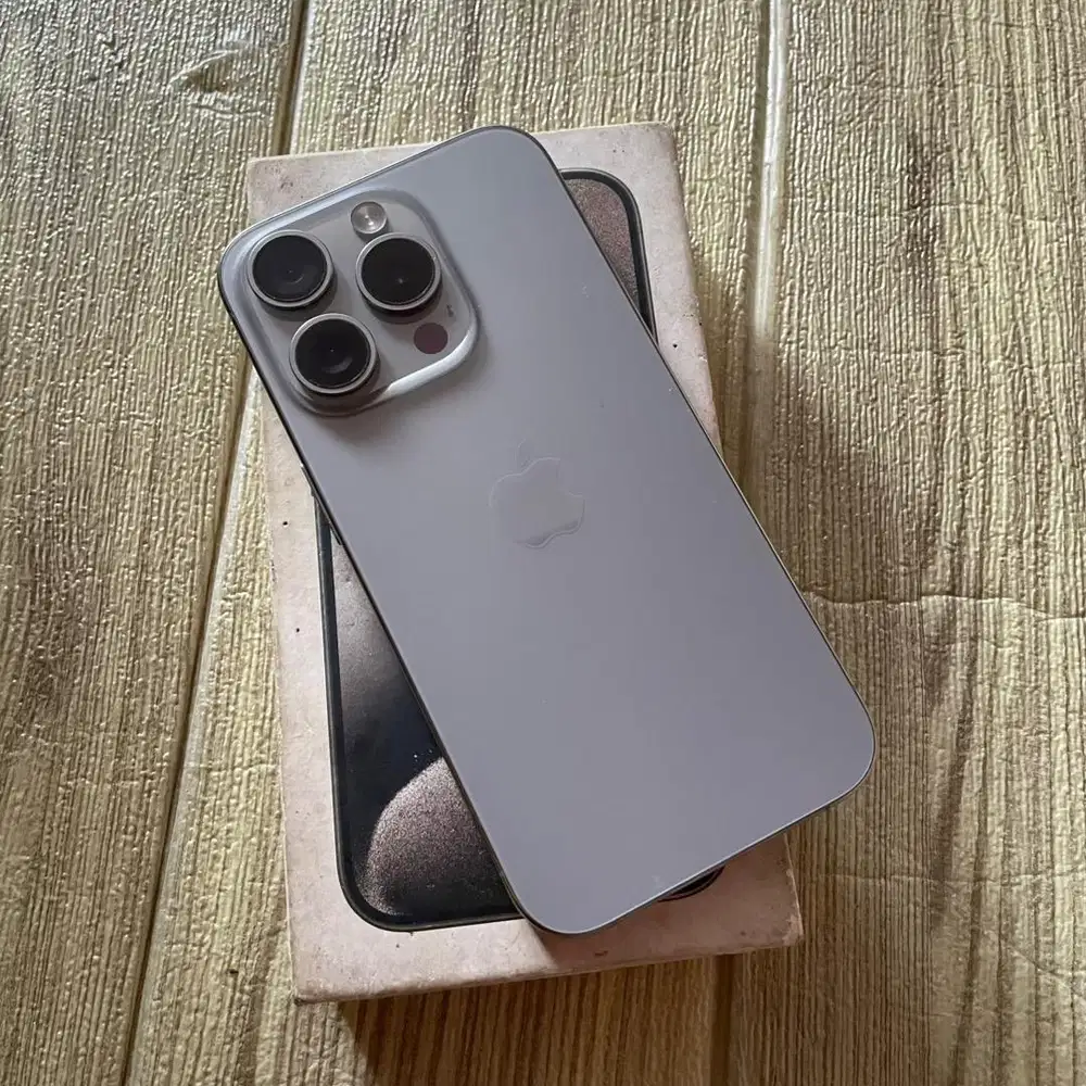 iphone 15 pro 128gb Ex ibox Fullset ori BH 91% bisa COD dan TT