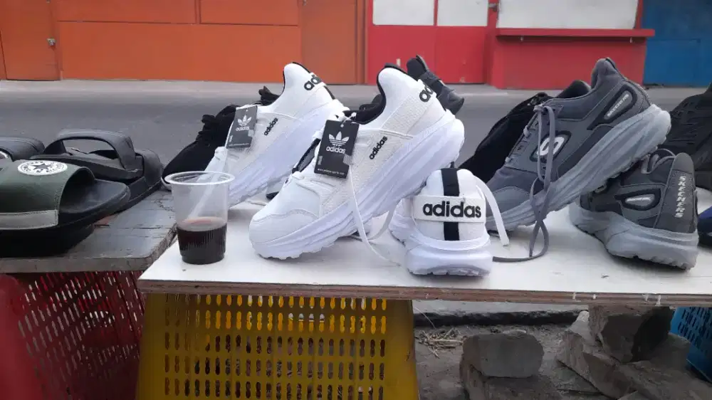 JAGA Lapak sepatu