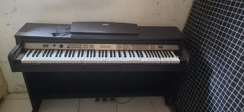 Dijual piano murah lagi BU