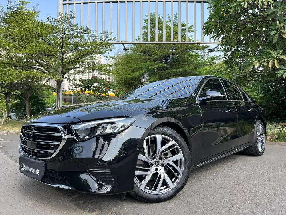 KM.2.000 E200 EXCLUSIVE 2026/2025 BLACK E 200 TDP100JT NEW MODEL