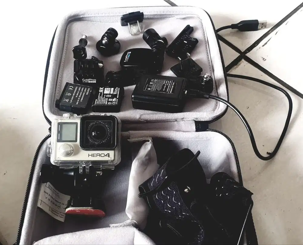 Marshall,zoom,behringer & go pro