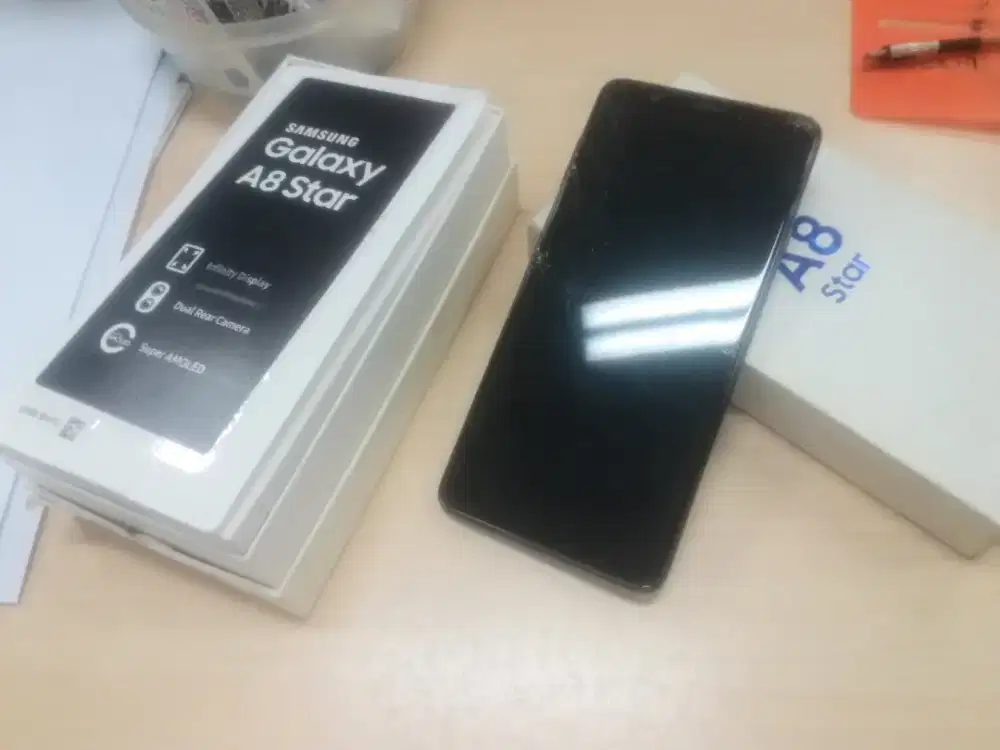 Samsung a8 star 4/64gb NFC