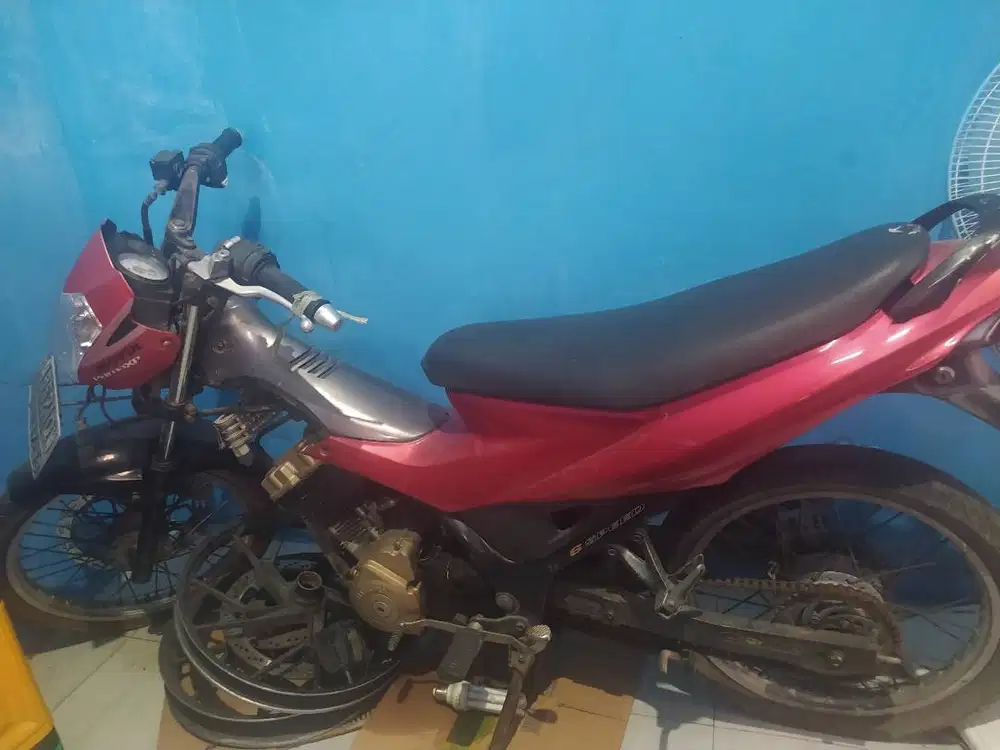 Di jual karna jarang d pake lagi