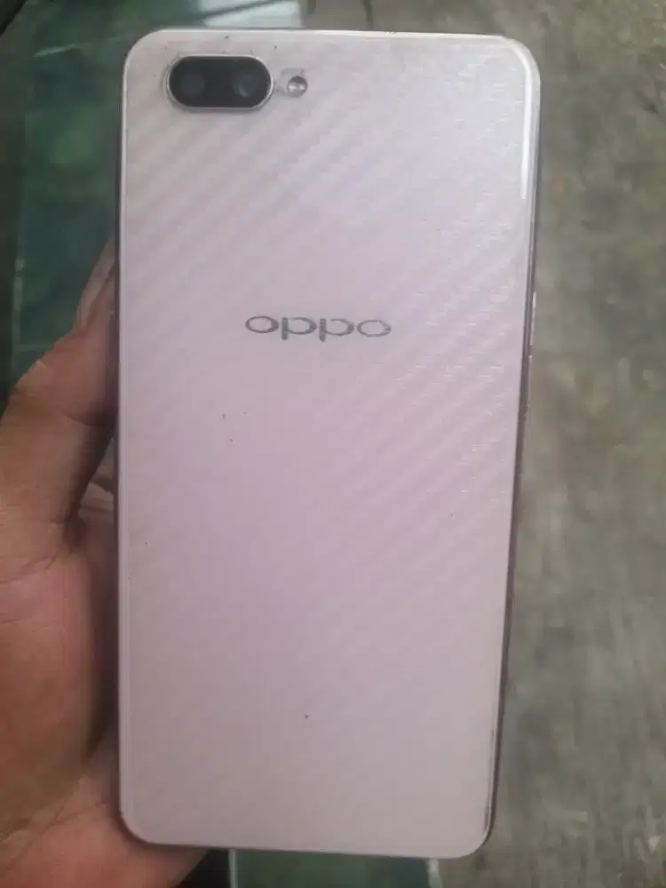 OPPO A3s. (6/128gb) special edition.