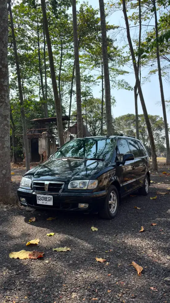 Hyundai Trajet 2.0 Manual Sangat Istinewa