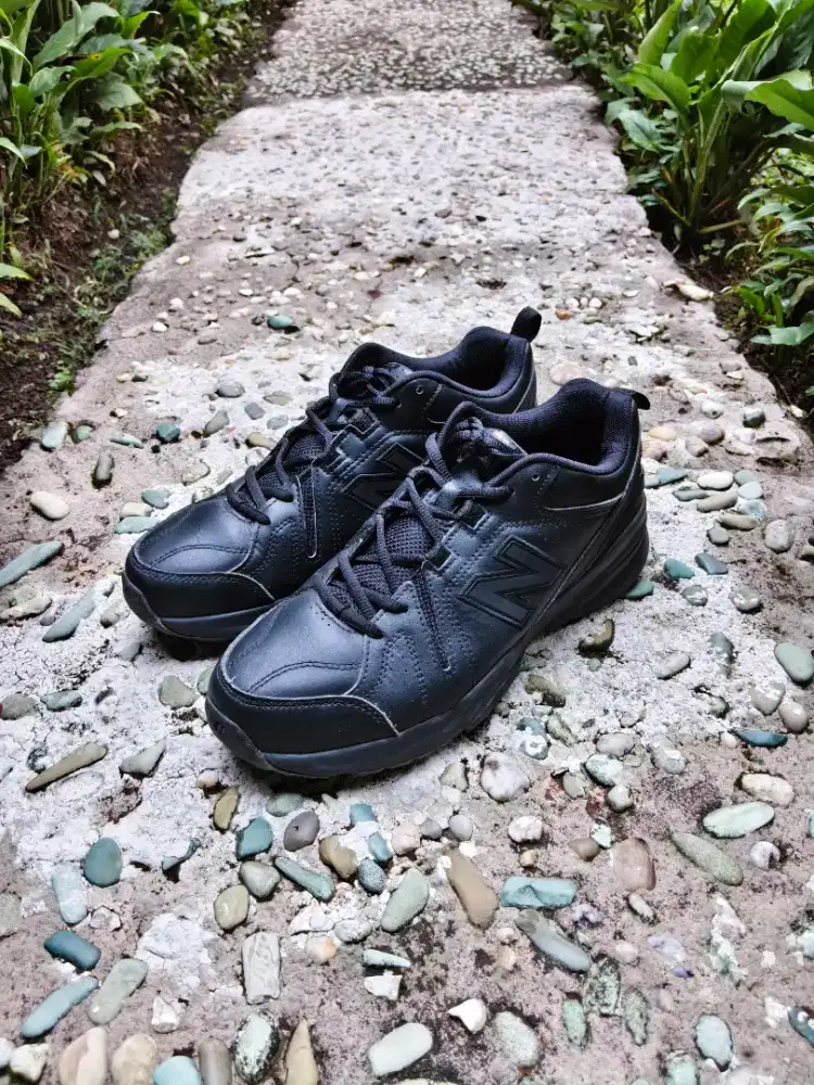 New Balance 608 v5 size 43