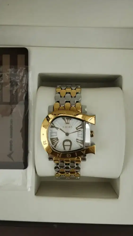 Jam Tangan Aigner ORI seri Massa Due A153200