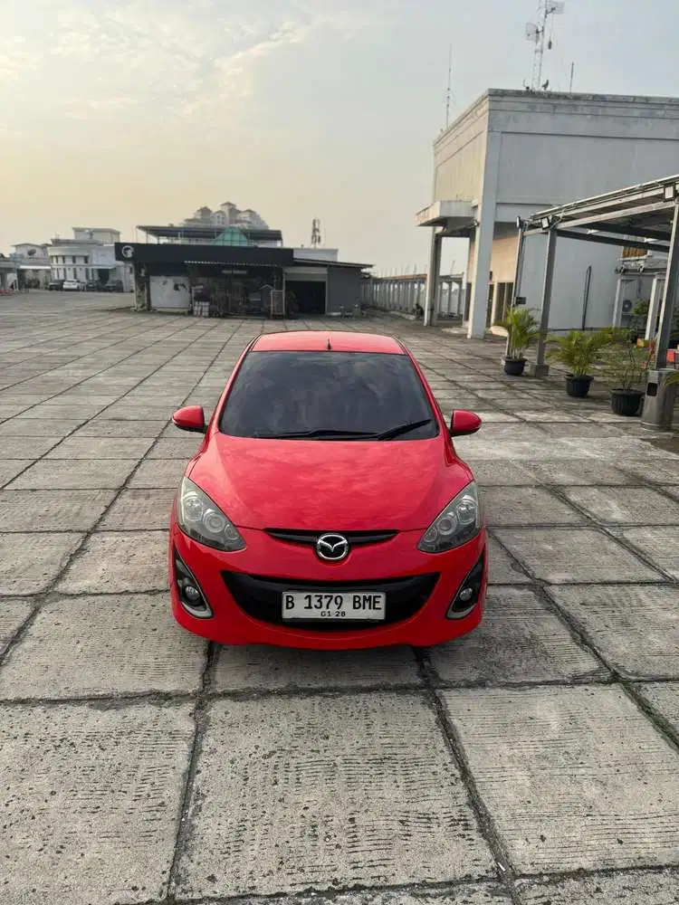 Mazda 2 RZ AT 2013 Merah