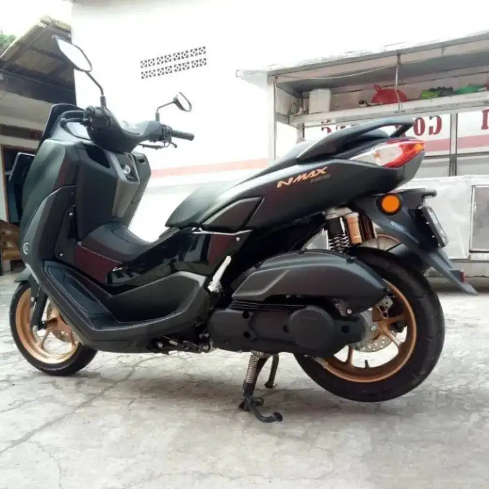 Yamaha nmax tahun 2022