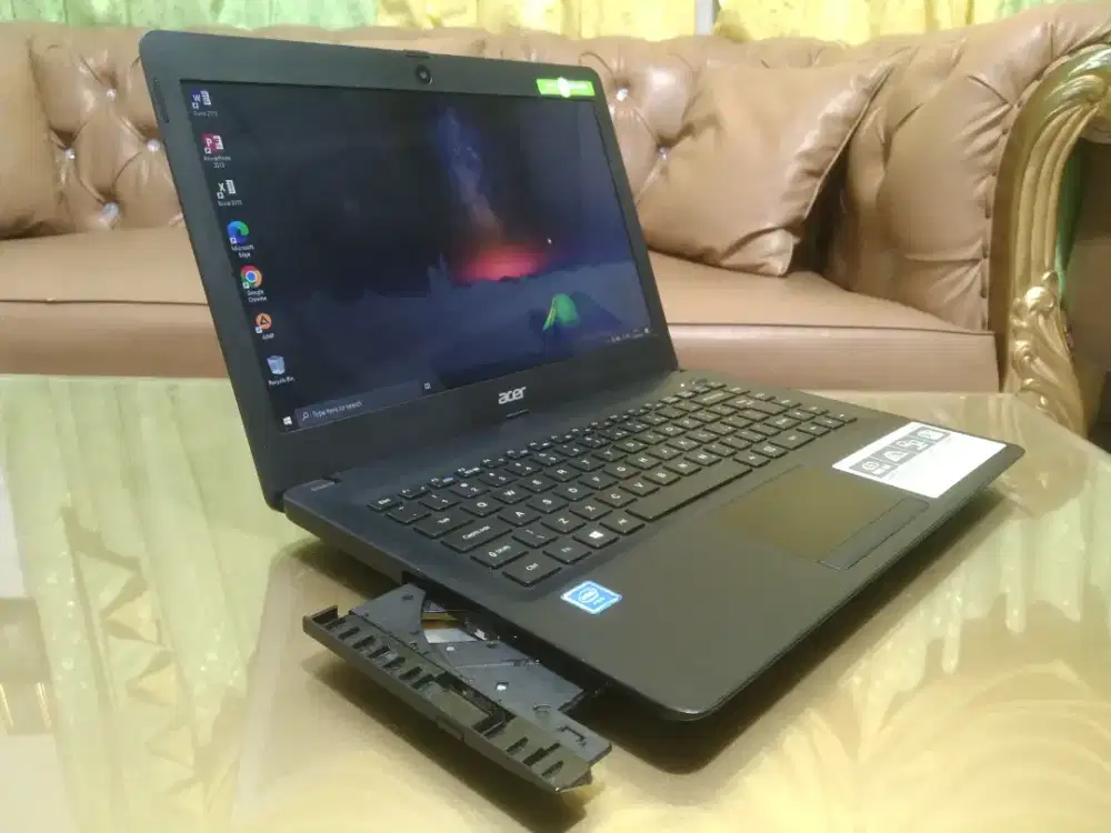 Laptop Acer Ram 8Gb Hardisk 500Gb Mulus No Minus Siap Pakai