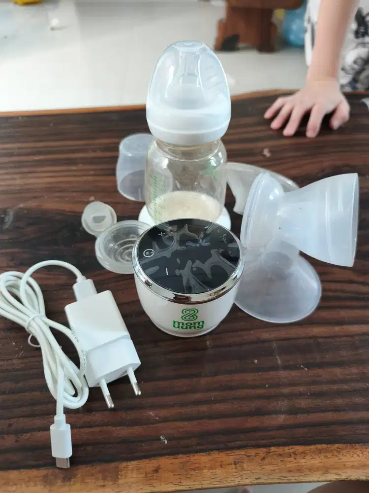Pompa asi elektrik mom uung